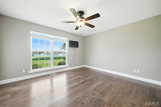 1408 Elm Tree Rd, Troy, MO 63379 - unfurnished room with a ceiling fan and wood finished floors