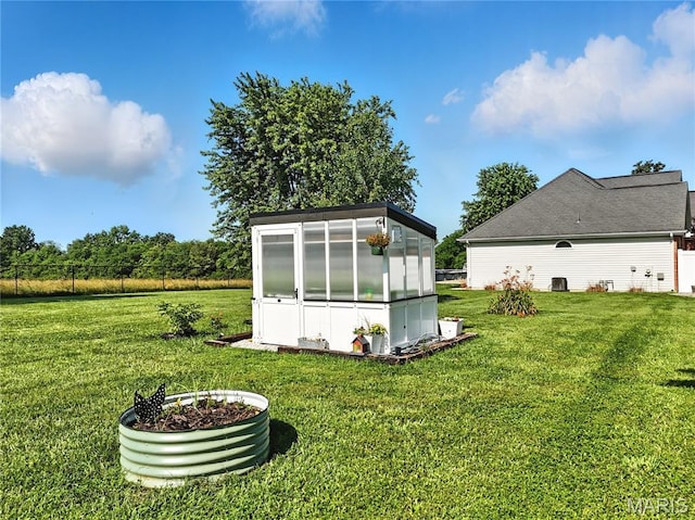 1408 Elm Tree Rd, Troy, MO 63379 - view of yard with a greenhouse and an outdoor structure