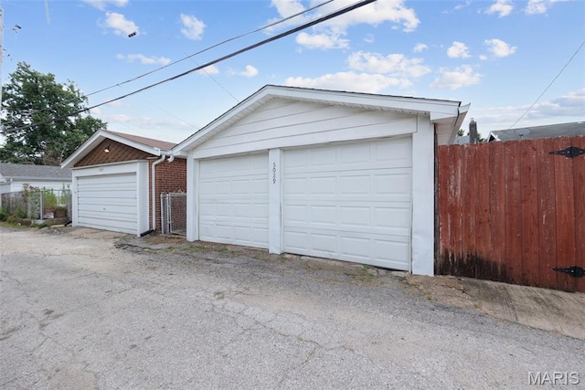 5029 Milentz Ave, Saint Louis, MO 63109 - photo 36