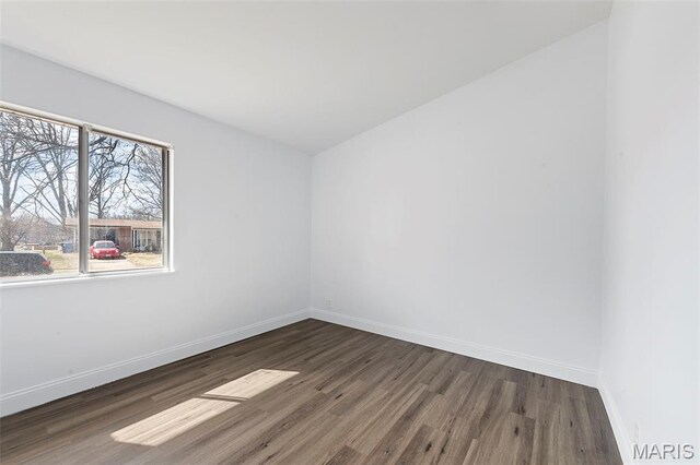 965 Cheyenne Dr, Florissant, MO 63033
