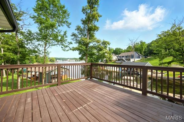 5 Sherman Ct, Hillsboro, MO 63050 - view of wooden deck