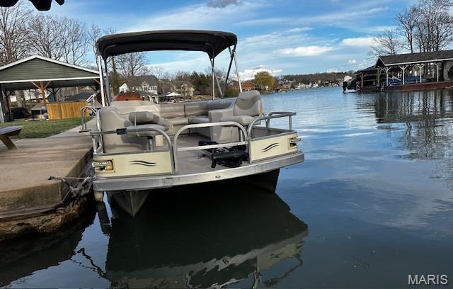 5 Sherman Ct, Hillsboro, MO 63050 - dock area with a water view