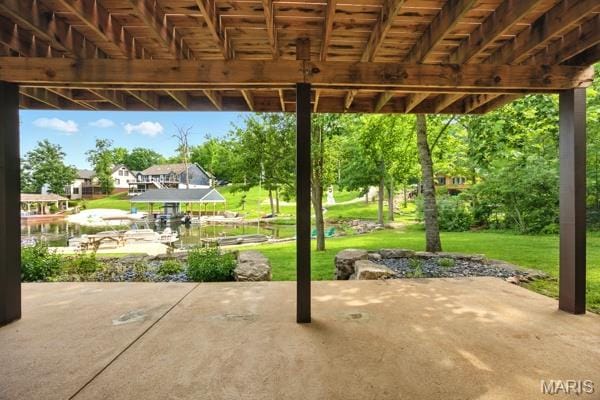 5 Sherman Ct, Hillsboro, MO 63050 - view of patio