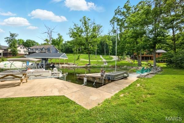 5 Sherman Ct, Hillsboro, MO 63050 - surrounding community featuring a dock and a lawn
