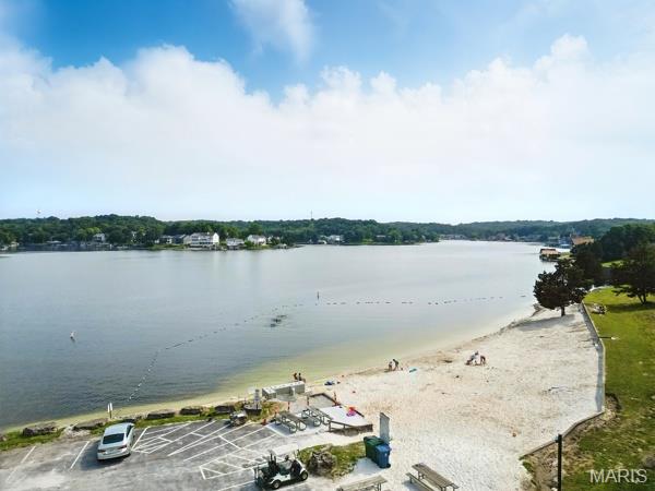 5 Sherman Ct, Hillsboro, MO 63050 - water view