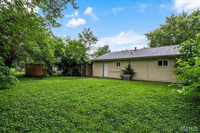 14 Lillian Dr, Belleville, IL 62226 - view of green lawn