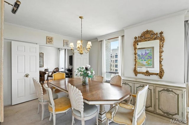 4501 Lindell Blvd Unit 9A, Saint Louis, MO 63108 - dining area with a chandelier, crown molding, and light carpet