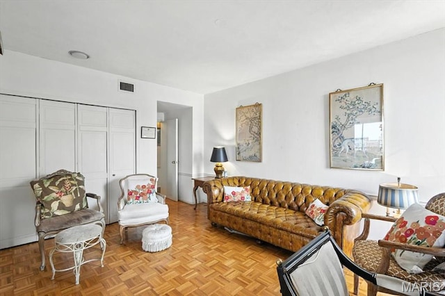 4501 Lindell Blvd Unit 9A, Saint Louis, MO 63108 - view of living area