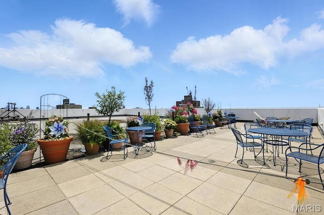 4501 Lindell Blvd Unit 9A, Saint Louis, MO 63108 - view of patio / terrace with outdoor dining area