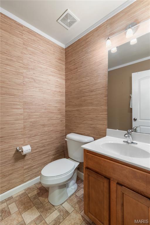 521 Queens Court Pl, Saint Peters, MO 63376 - photo 13