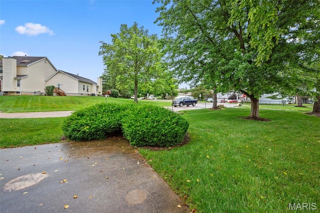 334 Devonshire Ct Unit A, Saint Peters, MO 63376 - view of grassy yard