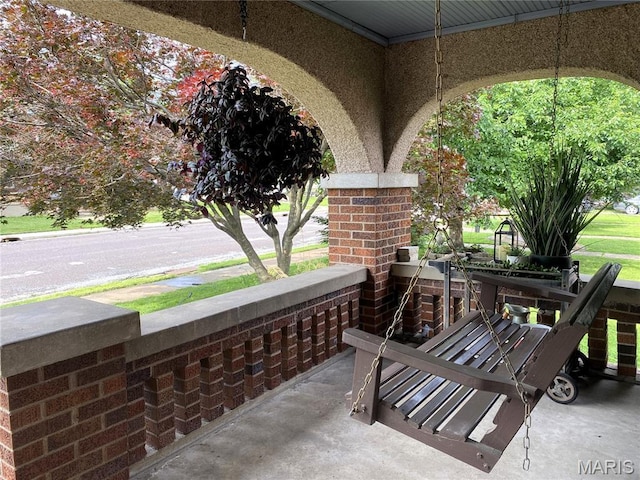 218 W 6th St, Hermann, MO 65041 - view of covered porch