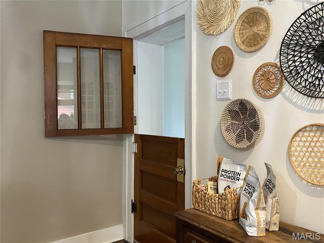 218 W 6th St, Hermann, MO 65041 - view of hall