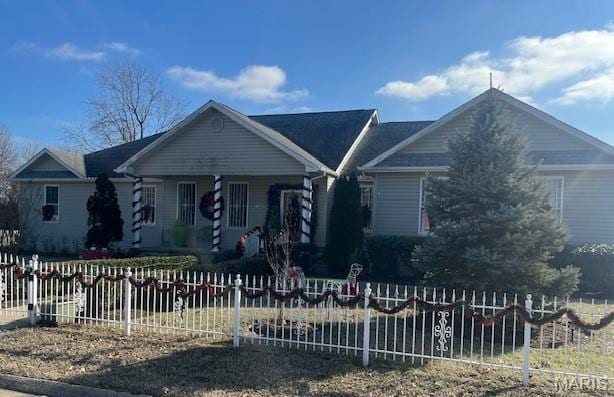 815 Gail St, Charleston, MO 63834 - photo 1