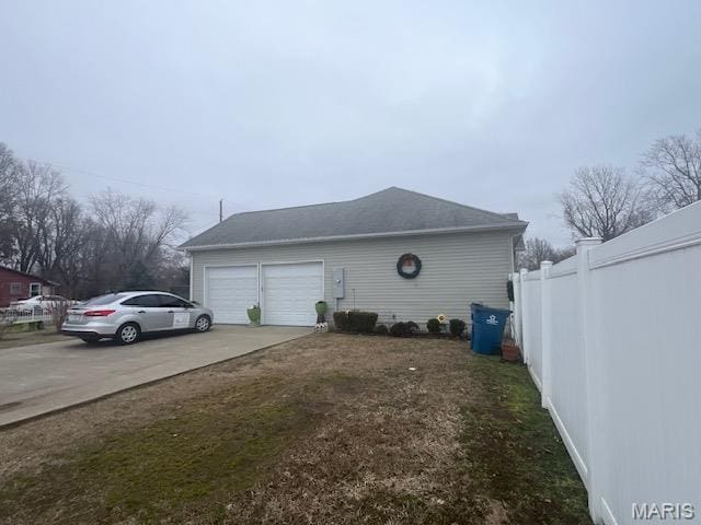 815 Gail St, Charleston, MO 63834 - photo 4