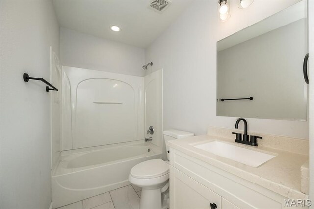 10 Tallyho Trl, Wentzville, MO 63366