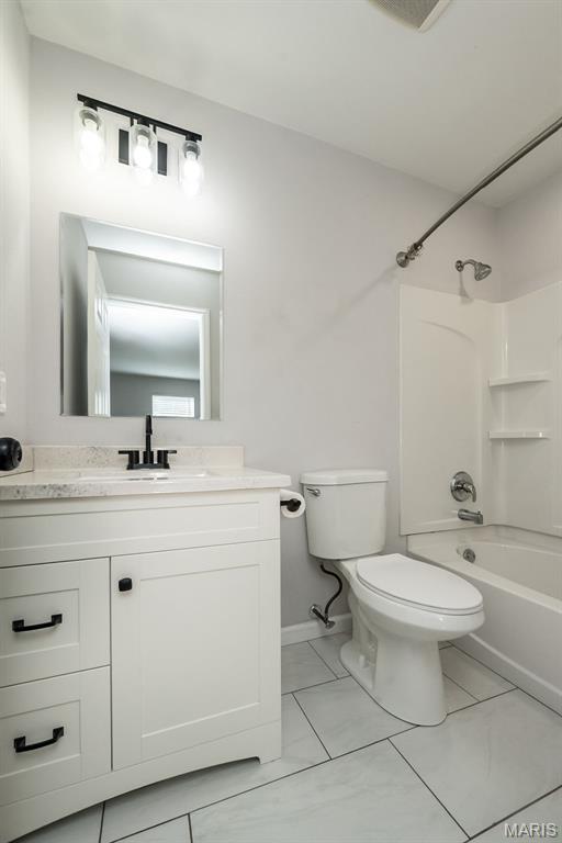 10 Tallyho Trl, Wentzville, MO 63366