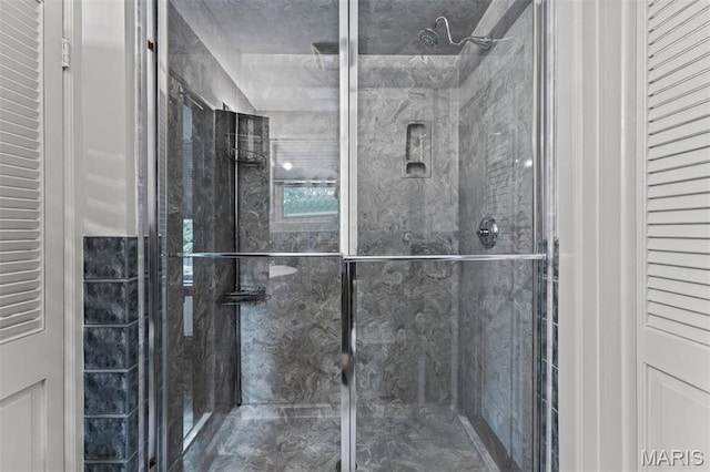 1259 Hampton Park Dr, Richmond Heights, MO 63117 - bathroom with a marble finish shower