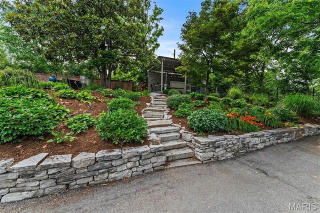 1259 Hampton Park Dr, Richmond Heights, MO 63117 - view of front of house featuring stairs