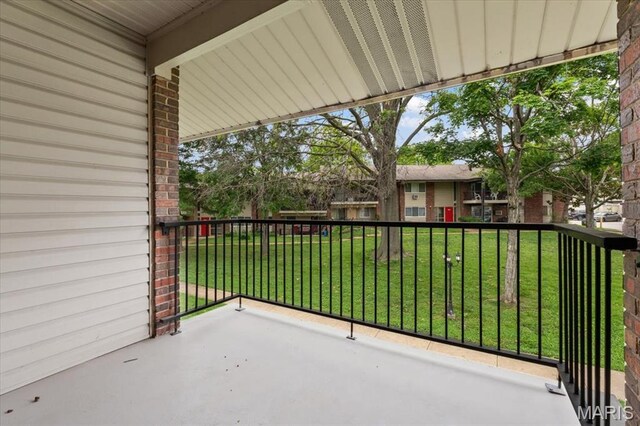 9925 Bunker Hill Dr Unit G, Saint Louis, MO 63123 - photo 14