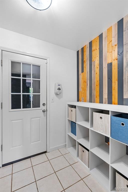 11264 Village Dr, Foristell, MO 63348 - mudroom with light tile patterned flooring and baseboards