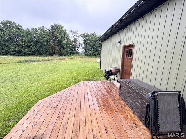 14005 Osage Dr, New London, MO 63459 - deck with a lawn and grilling area