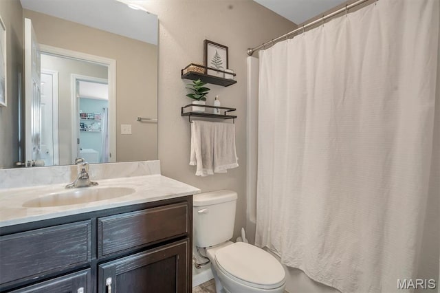 1424 Cortez Dr, Hillsboro, MO 63050 - full bathroom featuring vanity and shower / bath combo