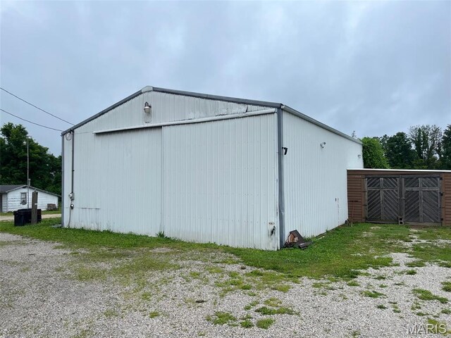 13688 State Highway U, Mineral Point, MO 63660 - view of pole building