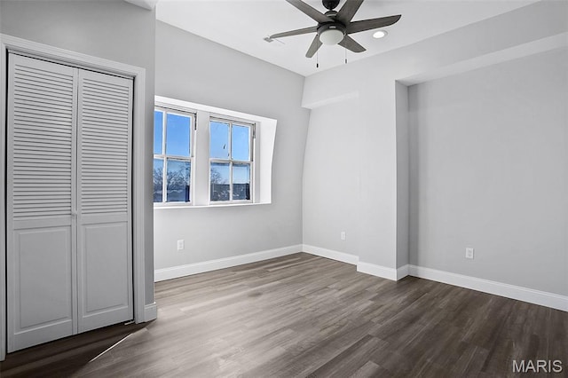 2205 S 11th St, Saint Louis, MO 63104 - unfurnished bedroom featuring dark wood finished floors, a closet, a ceiling fan, and recessed lighting