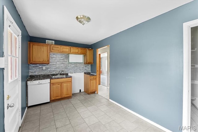 912 Lebon Dr, Saint Louis, MO 63137 - photo 8
