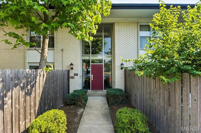10401 Briarbend Dr Unit 2, Saint Louis, MO 63146 - doorway to property with brick siding