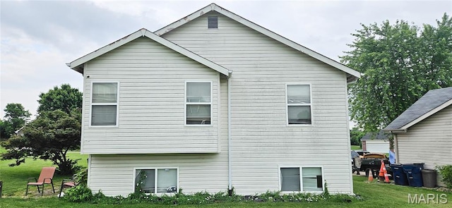 14417 Cape Charles Ct, Florissant, MO 63034 - view of side of property with a lawn