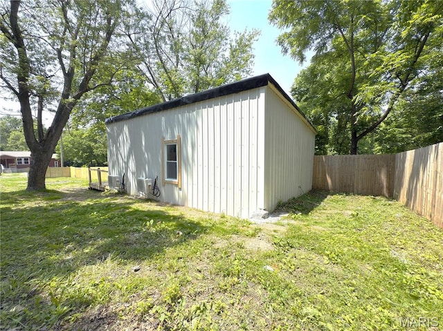 109 Preston St, Crocker, MO 65452 - view of outdoor structure featuring a fenced backyard