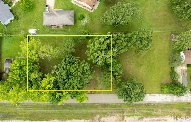 651 E Springfield St, St James, MO 65559