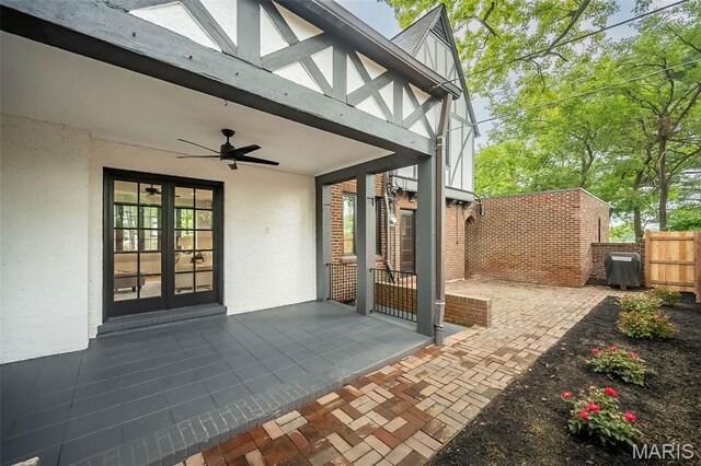 8051 Crescent Dr, Clayton, MO 63105
