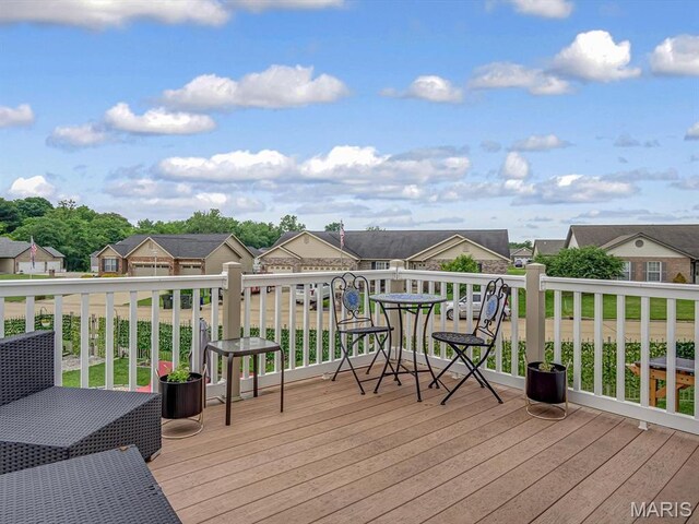 1050 Creekside Dr, Waterloo, IL 62298 - wooden terrace with a residential view
