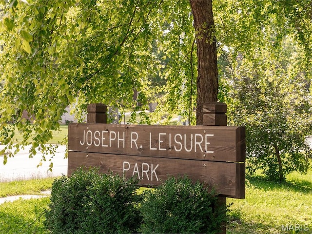 6417 Ruth Dr, Saint Louis, MO 63116 - view of community / neighborhood sign