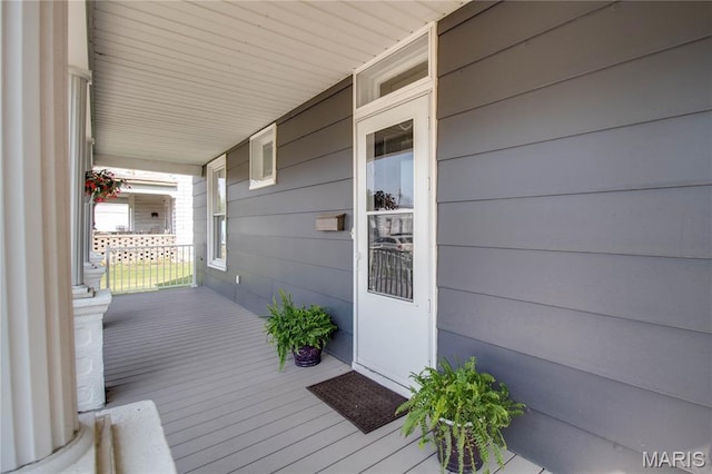 408 N N Main St, Carrollton, IL 62016 - view of wooden porch