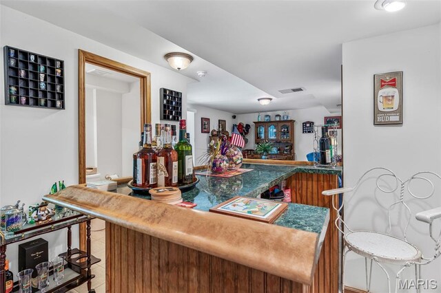 24 Adventura Dr, Festus, MO 63028 - view of indoor dry bar