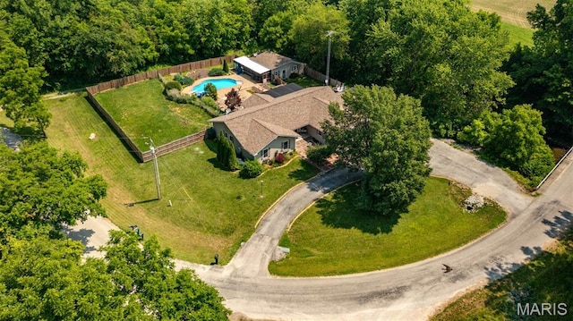 879 Old Quarry Trl, Litchfield, IL 62056