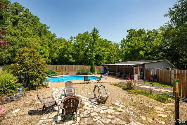 879 Old Quarry Trl, Litchfield, IL 62056