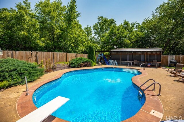 879 Old Quarry Trl, Litchfield, IL 62056