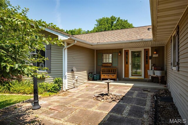 879 Old Quarry Trl, Litchfield, IL 62056