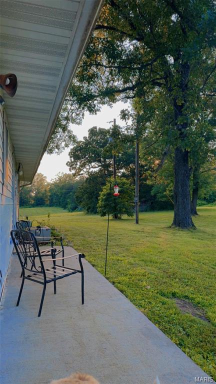 1279 Rehmert Rd, Bland, MO 65014
