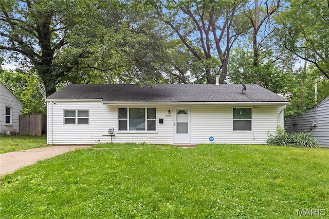 9750 Lorna Ln, Riverview, MO 63136 - photo 1