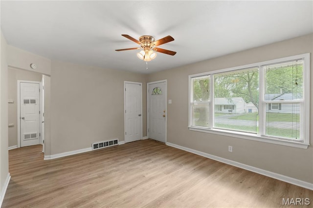 9750 Lorna Ln, Riverview, MO 63136 - photo 4