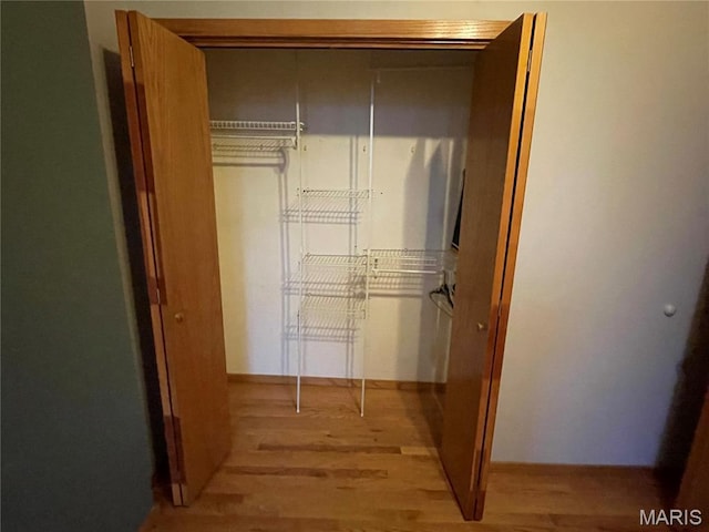 2319 Hickory St Unit A, Saint Louis, MO 63104 - view of closet