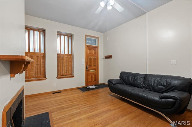 2319 Hickory St Unit A, Saint Louis, MO 63104 - photo 3