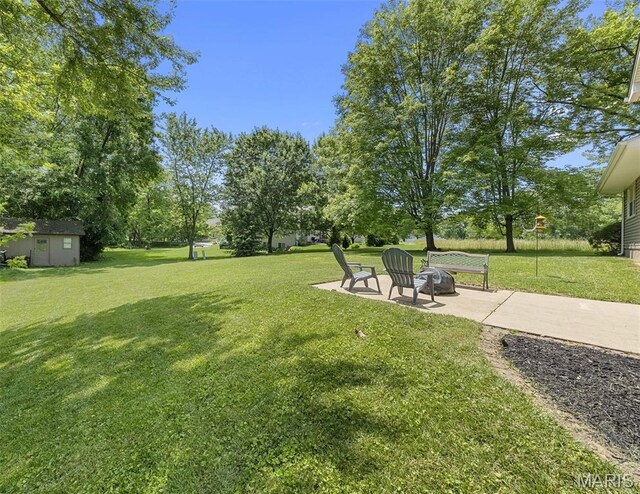 1426 Mccoy Dr, Edwardsville, IL 62025