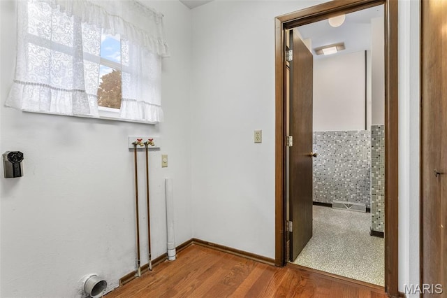 2844 Deborah Ann Dr, Arnold, MO 63010 - laundry area featuring wood finished floors and hookup for a washing machine